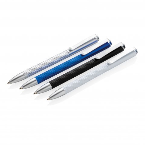 Metal pen